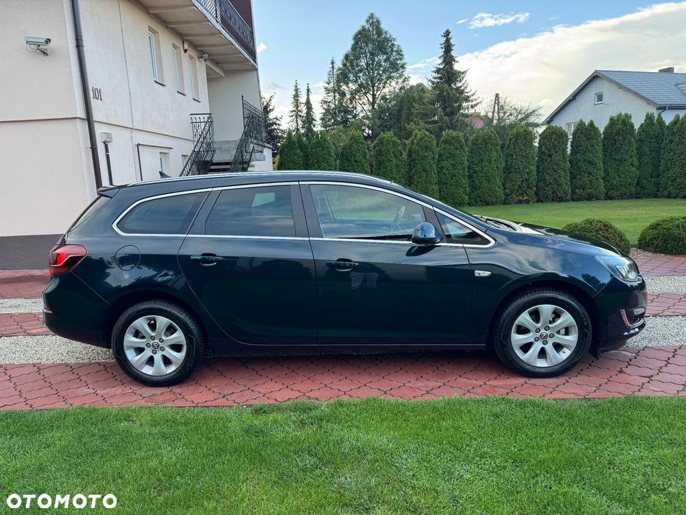 Opel Astra 1.4 T Cosmo - 12