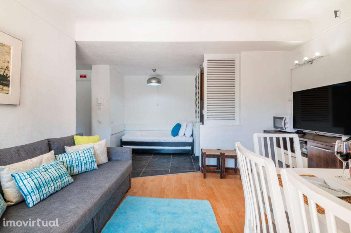 Apartamento com 1 quartos - localizado em Quarteira - Grande imagem: 2/26