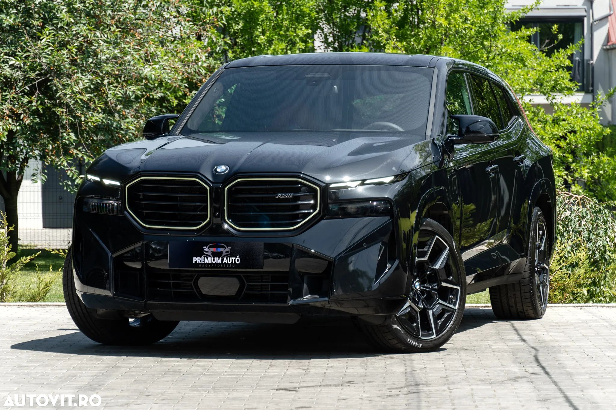 BMW XM 50e - 1