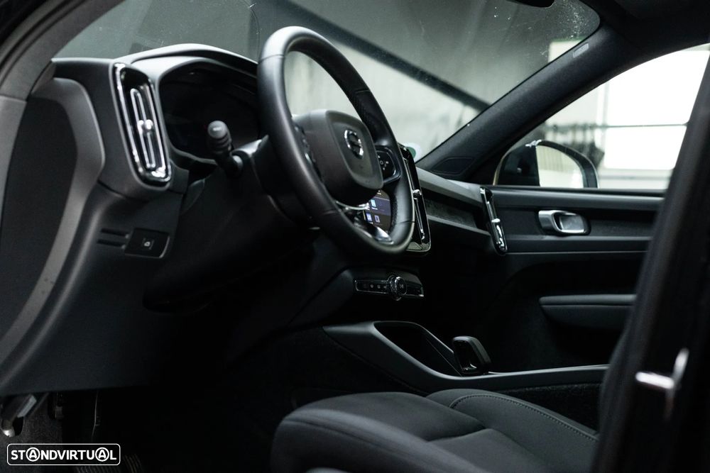Volvo XC 40 Recharge 69 kWh Single Motor Core - 23