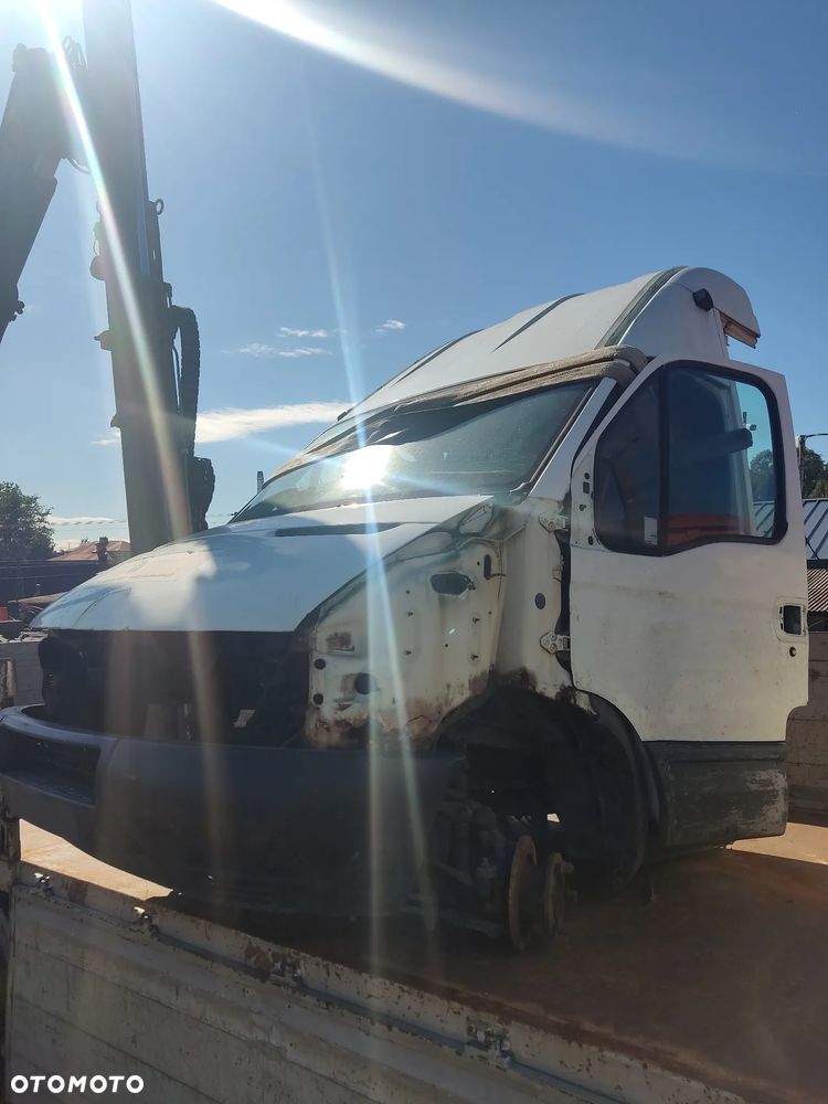 Iveco Daily 35 części - 1