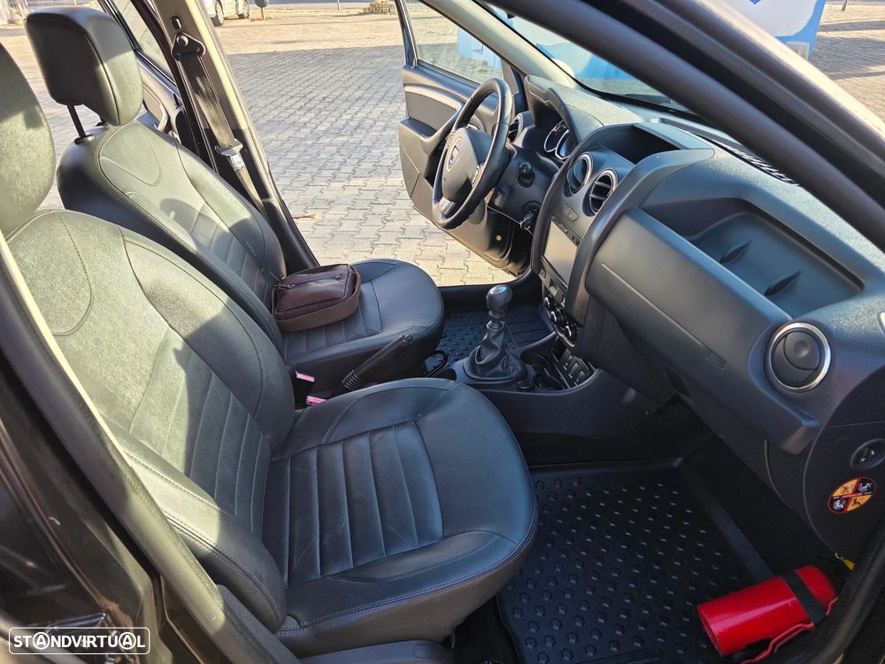Dacia Duster TCe 125 4x2 Urban Explorer - 19