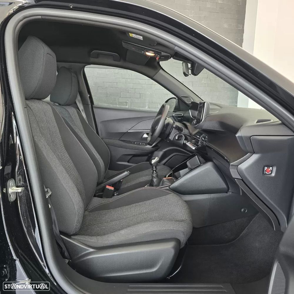 Peugeot 2008 1.2 PureTech Style - 9
