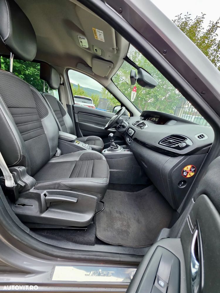 Renault Grand Scenic 1.6 dCi Energy Privilege - 16
