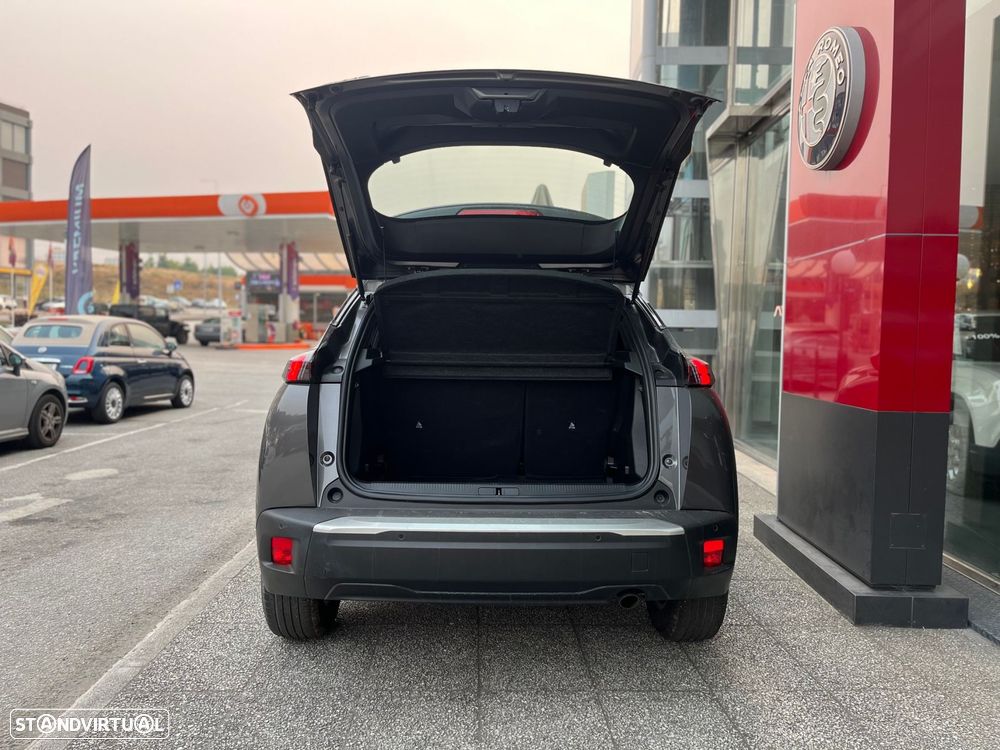 Peugeot 2008 1.2 PureTech Active Pack - 5