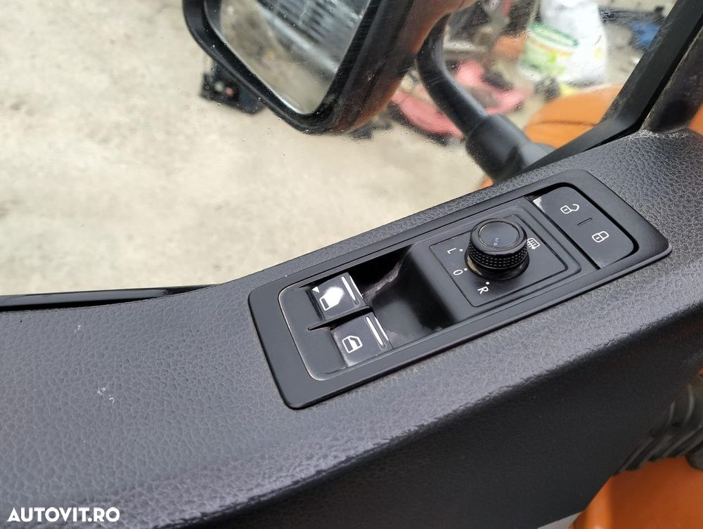 Volkswagen Transporter - 10