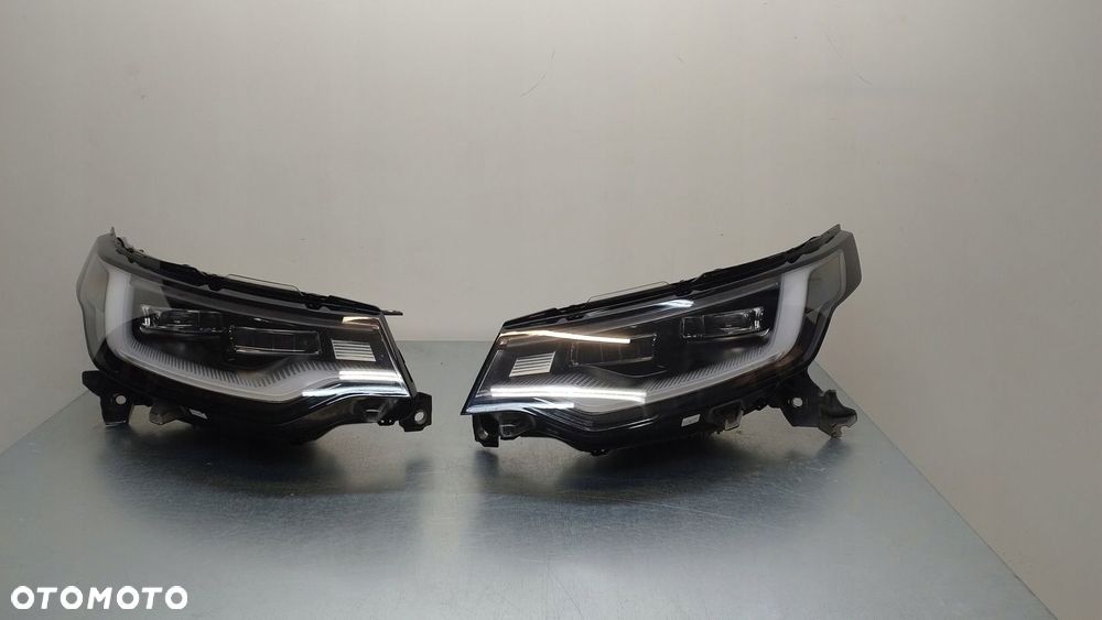 LAMPA PRAWA PRZÓD LAND ROVER DISCOVERY SPORT MATRIX FULL LED - 1