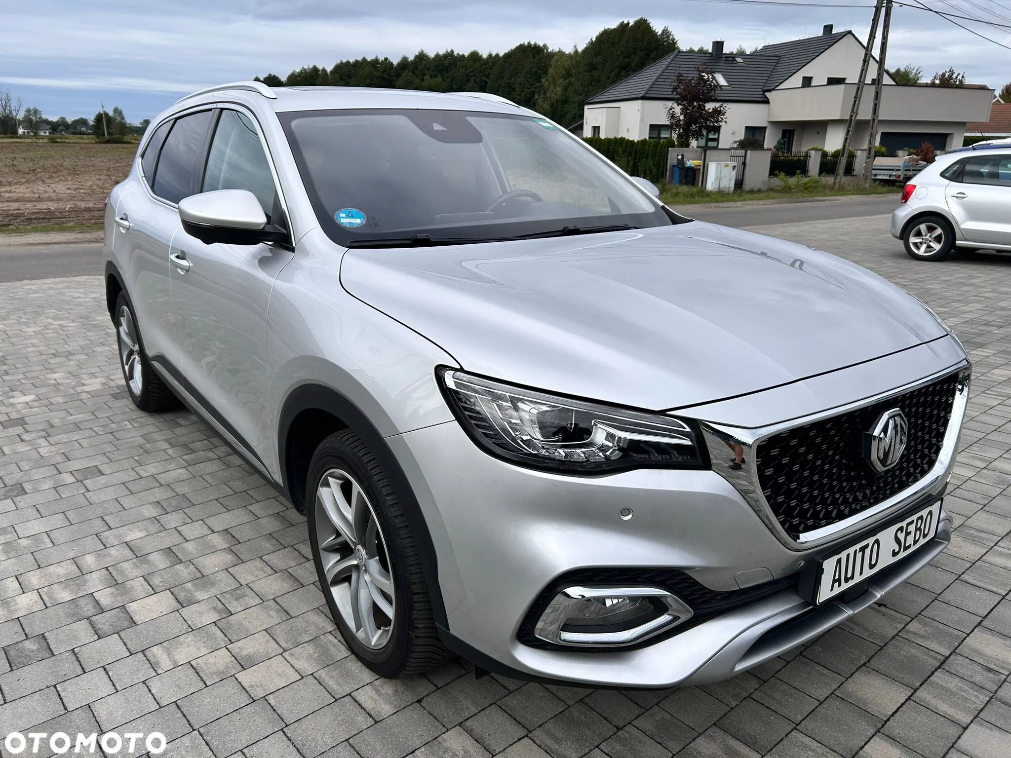 MG HS 1.5 T-GDI Exclusive - 1