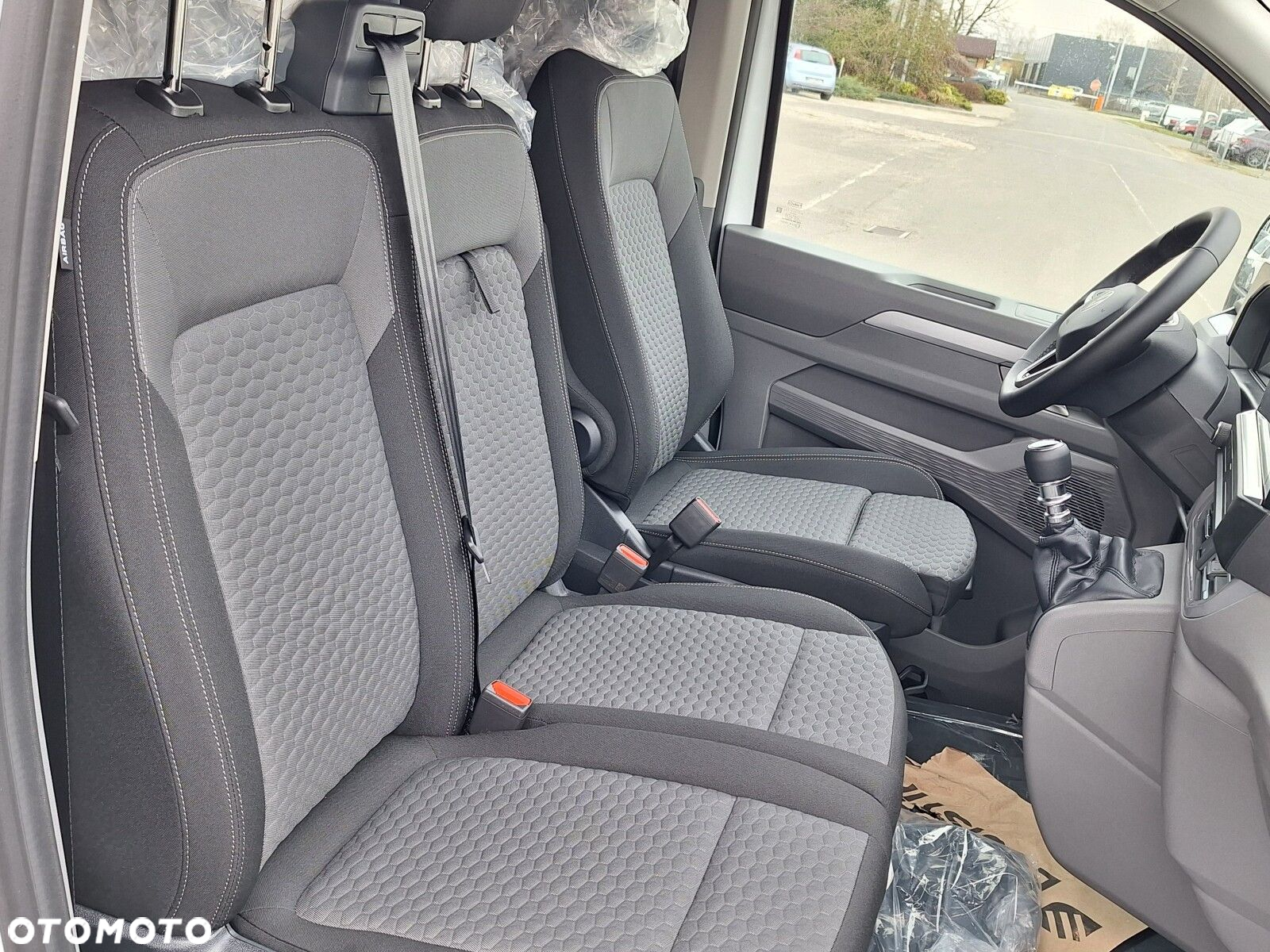 Volkswagen Transporter Furgon, 2,0TDI 150KM, 6-bieg.manualna, r.o :3500 mm - 24