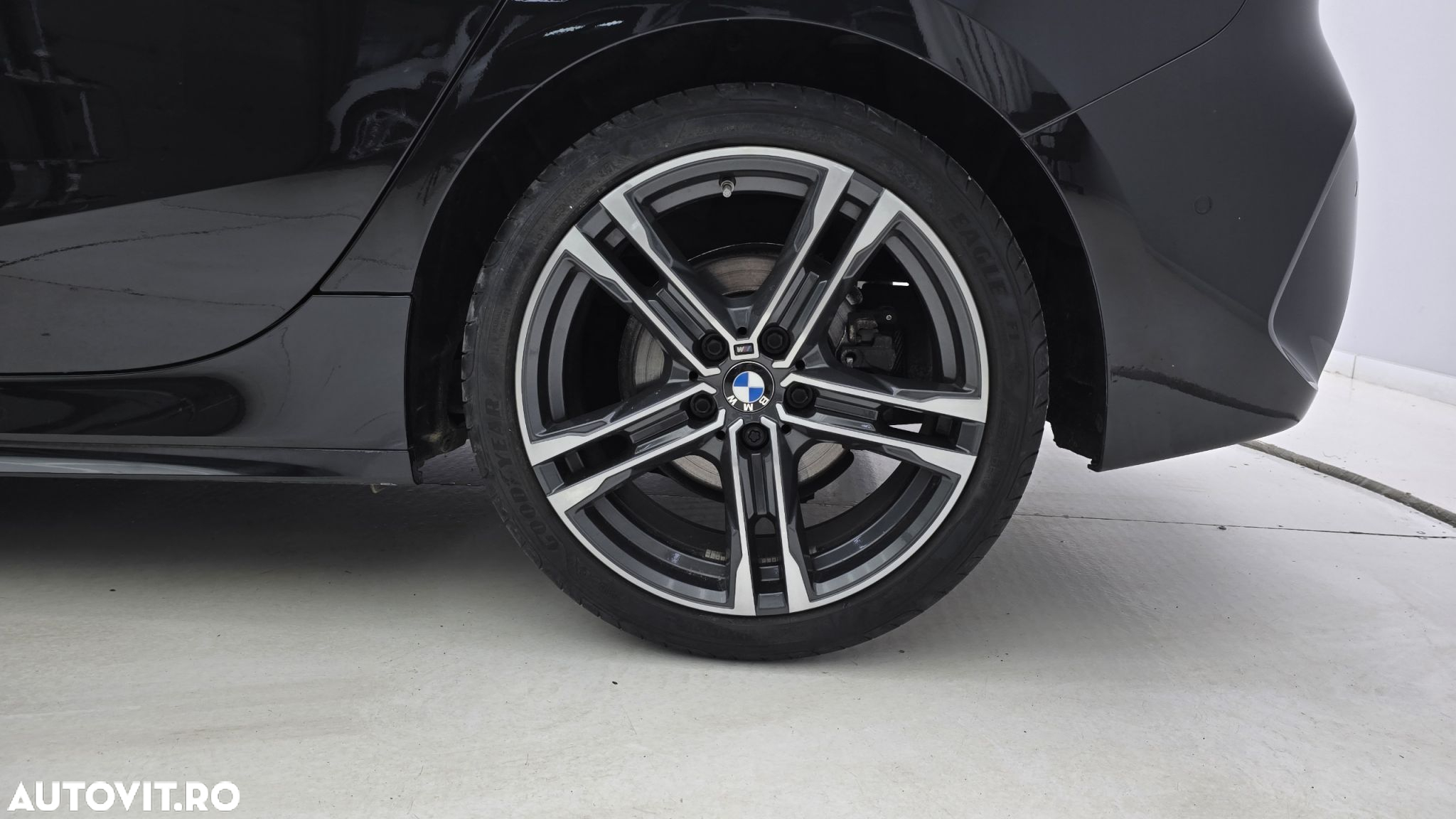 BMW Seria 1 - 22