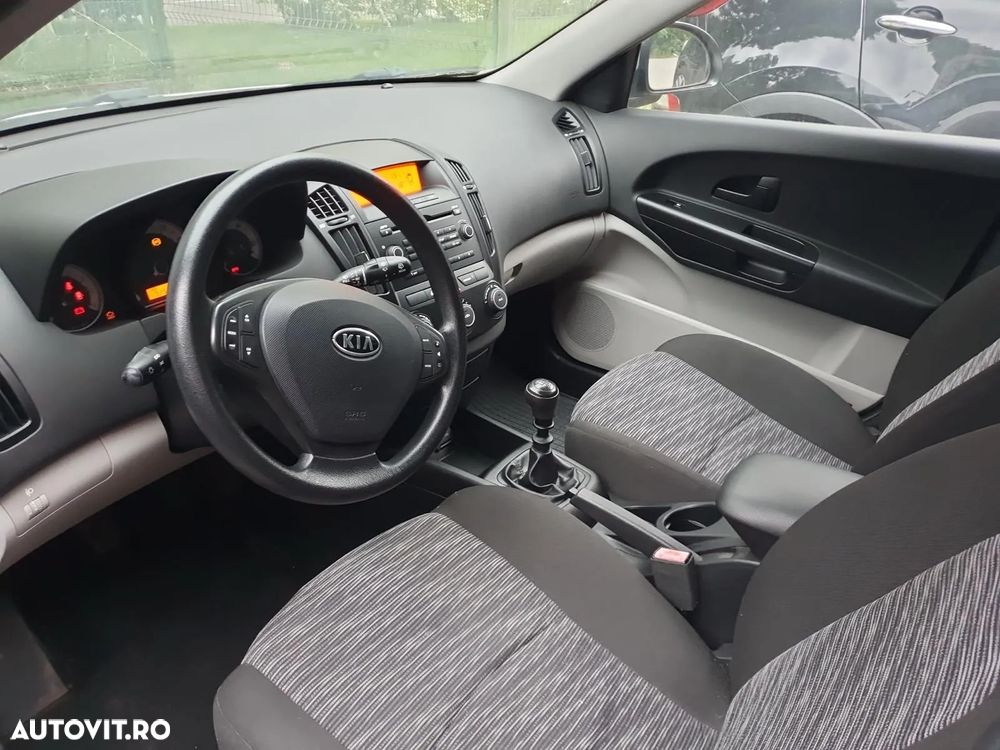 Kia Ceed Cee'd 1.4 GSL LX - 5
