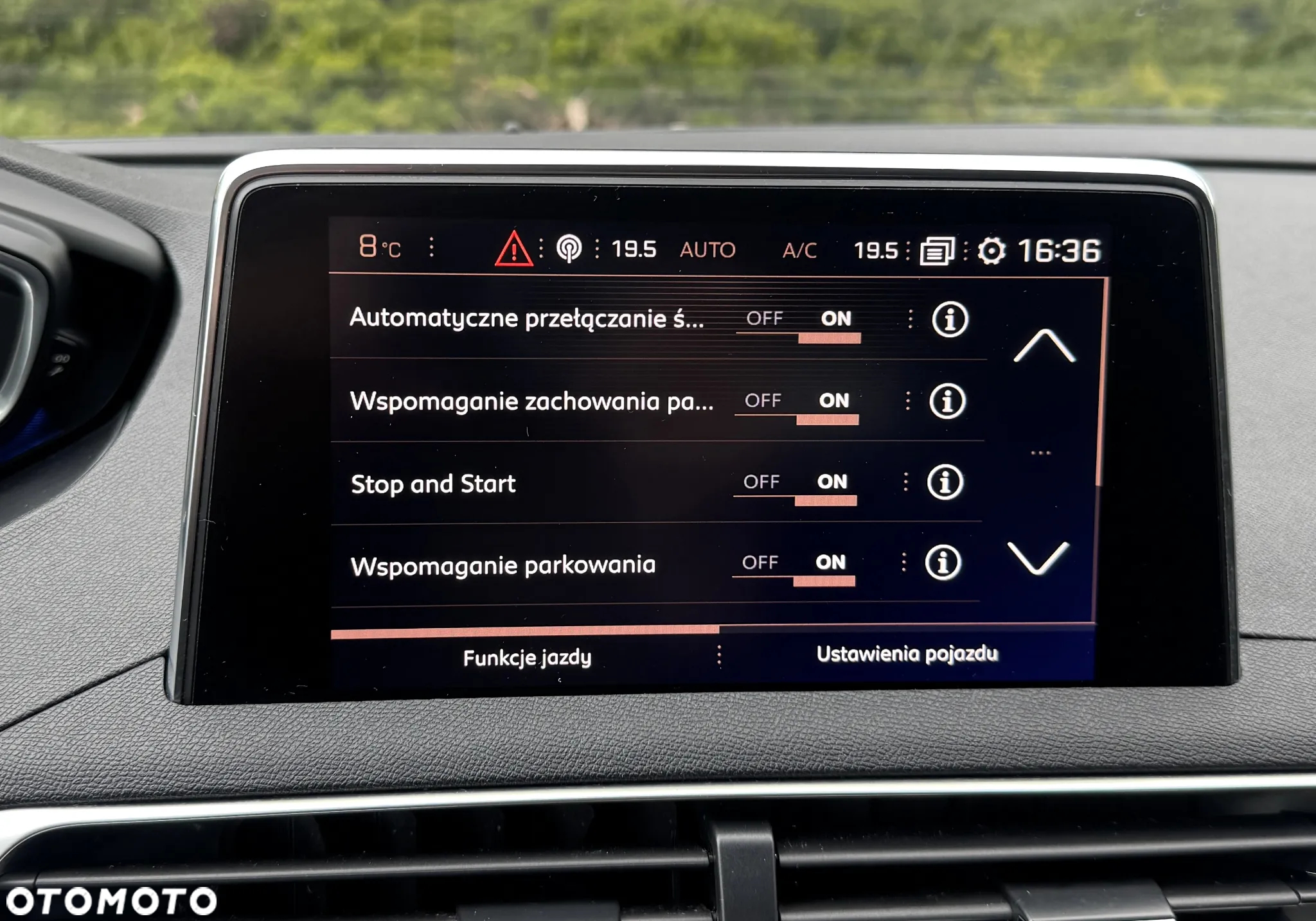Peugeot 3008 1.6 BlueHDi Allure S&S - 21