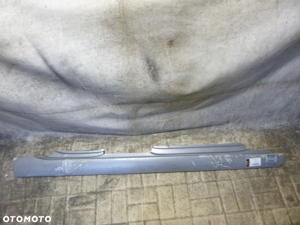 volkswagen golf v 5 5d hb próg prawy reperaturka - 1