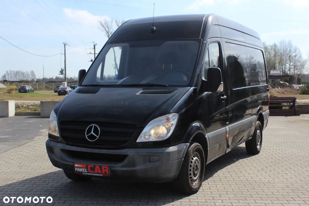 Mercedes-Benz Sprinter - 1