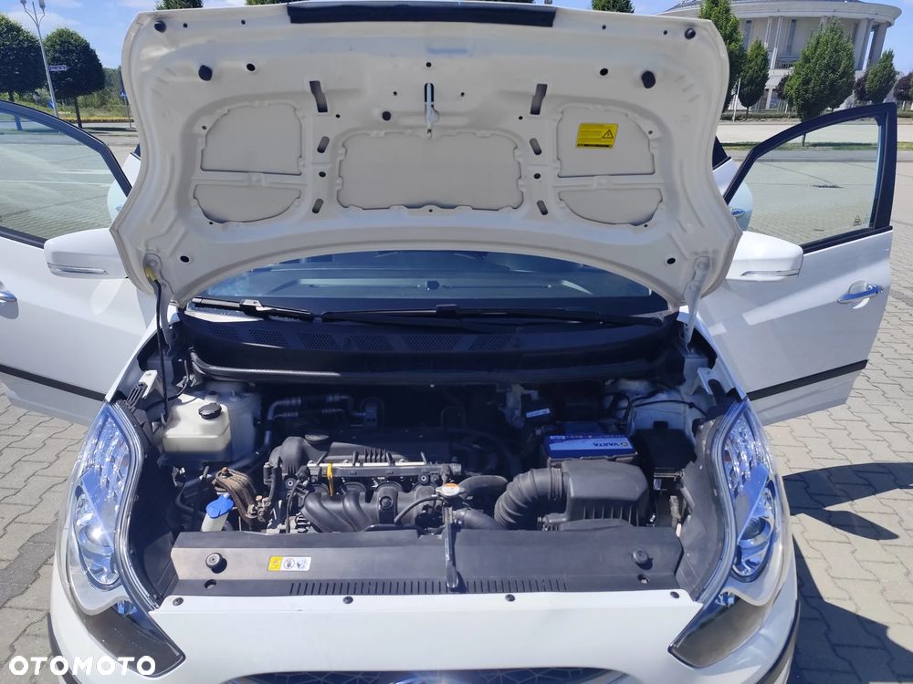Hyundai ix20 1.6 Premium - 32