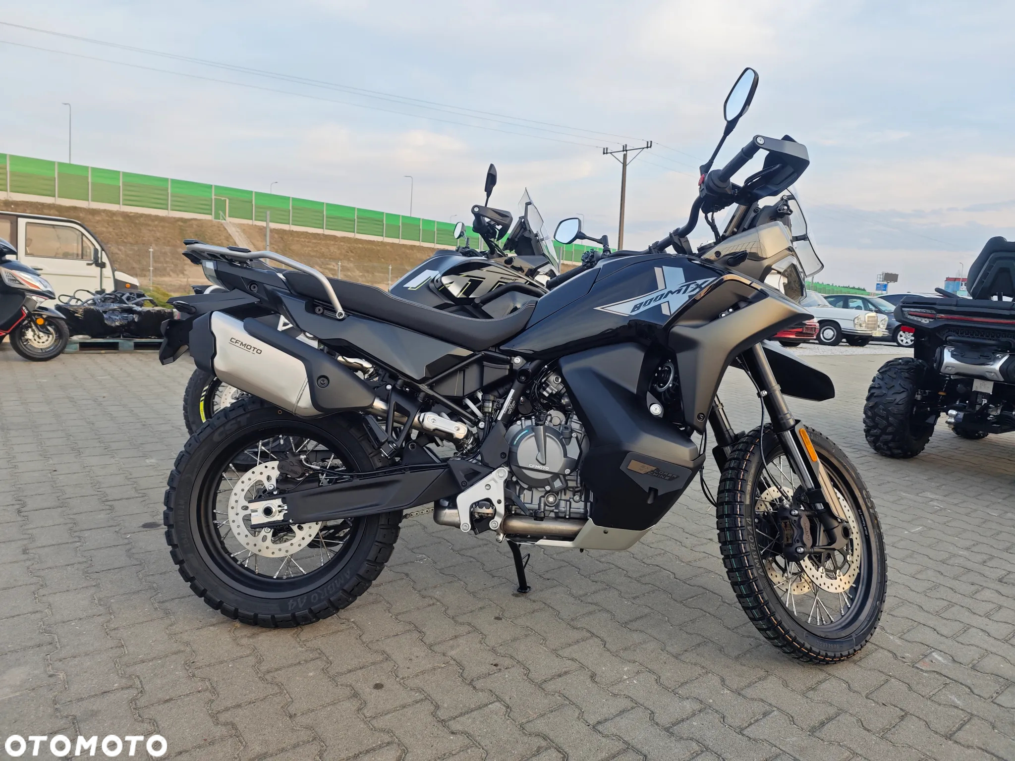 CFMoto MT - 23