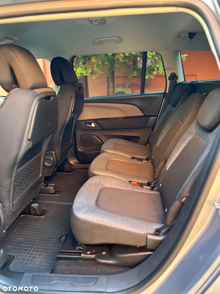 Citroën C4 SpaceTourer - 17