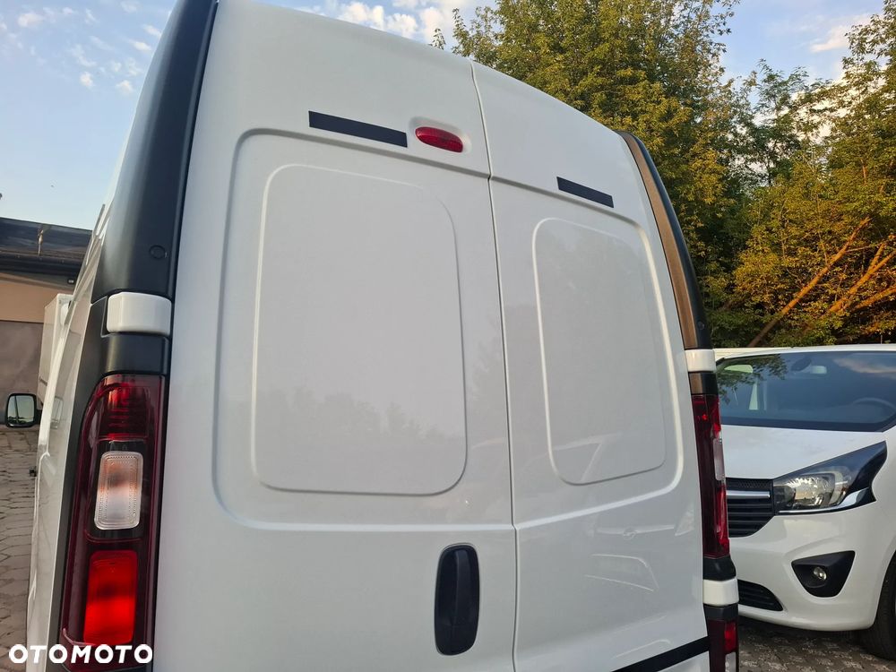 Opel Vivaro 2018 L2H2 MAXI * klima 3osobowy - 12