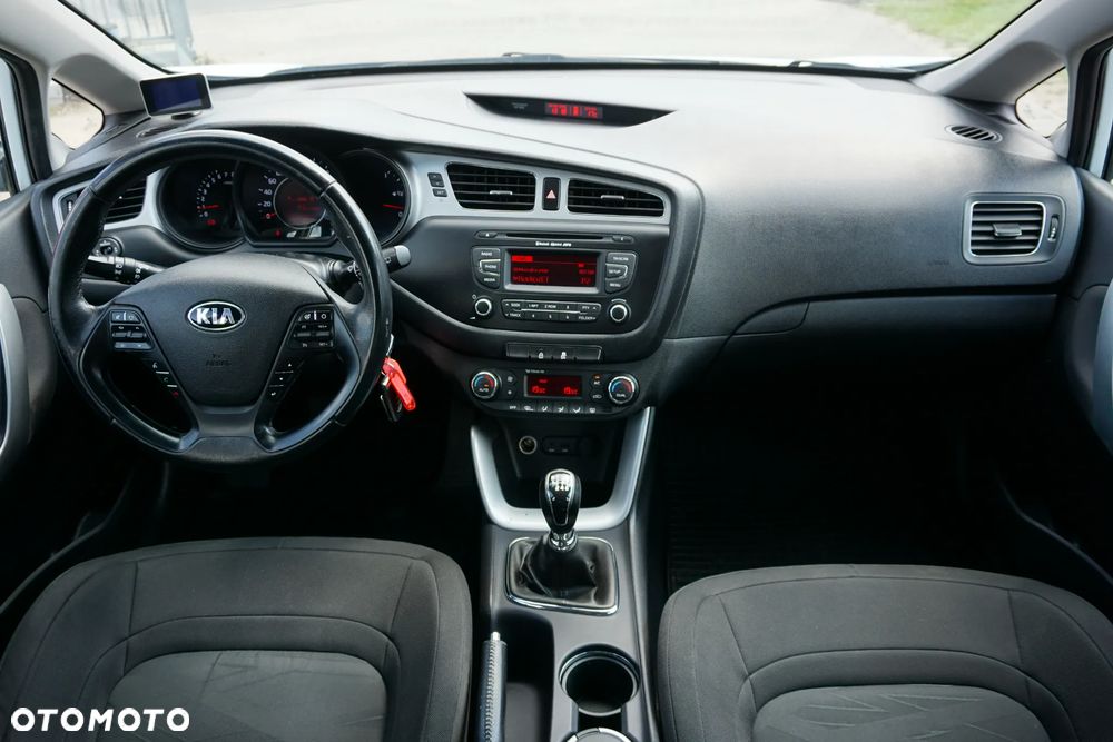 Kia Ceed 1.6 GDI M - 13
