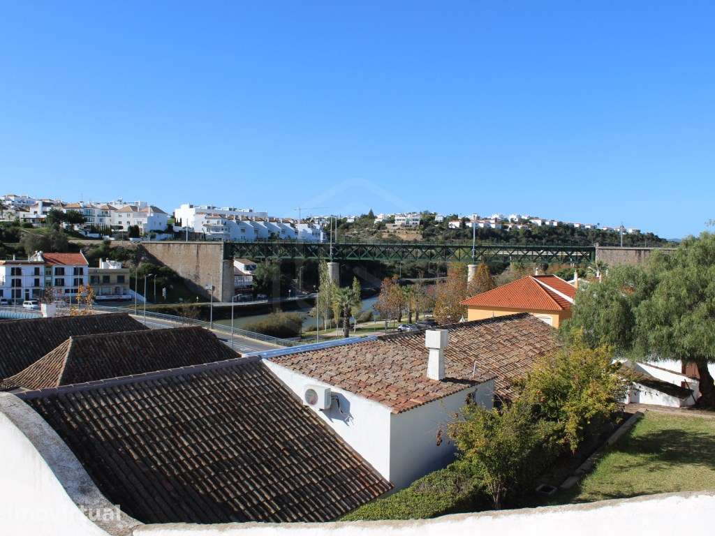 Terreno urbano no centro da cidade, junto ao Rio Gilão em Tavira, A... - Grande imagem: 4/27