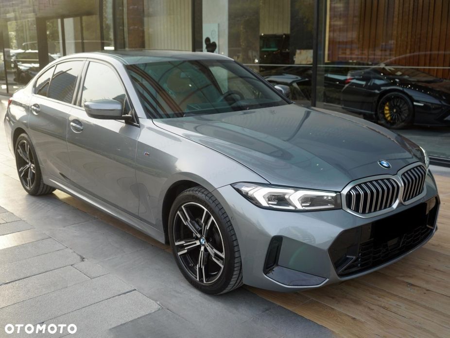 BMW Seria 3 318i M Sport - 2