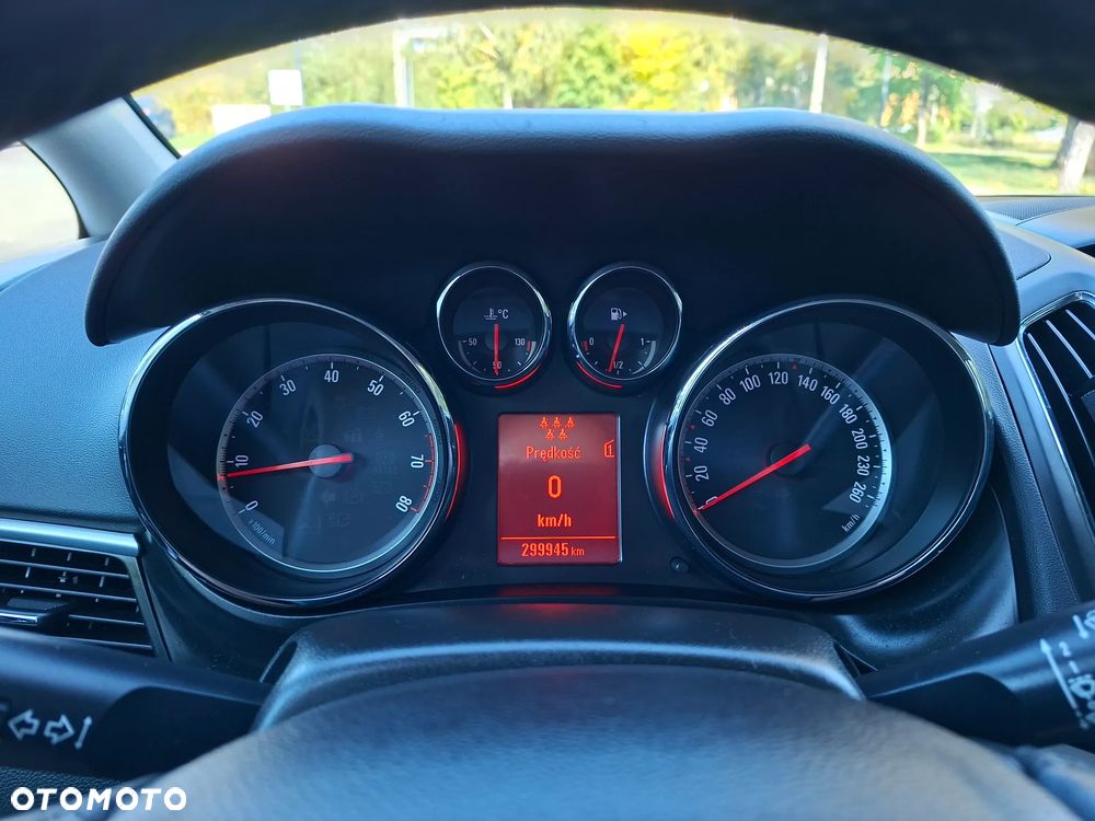Opel Zafira - 20