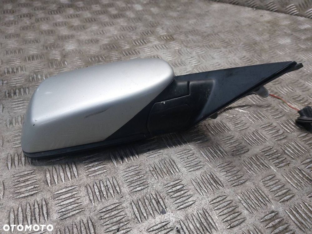 LUSTERKO PRAWE ELEKTRYCZNE BMW E60 E61 520D 354/7 4 PIN EU - 2