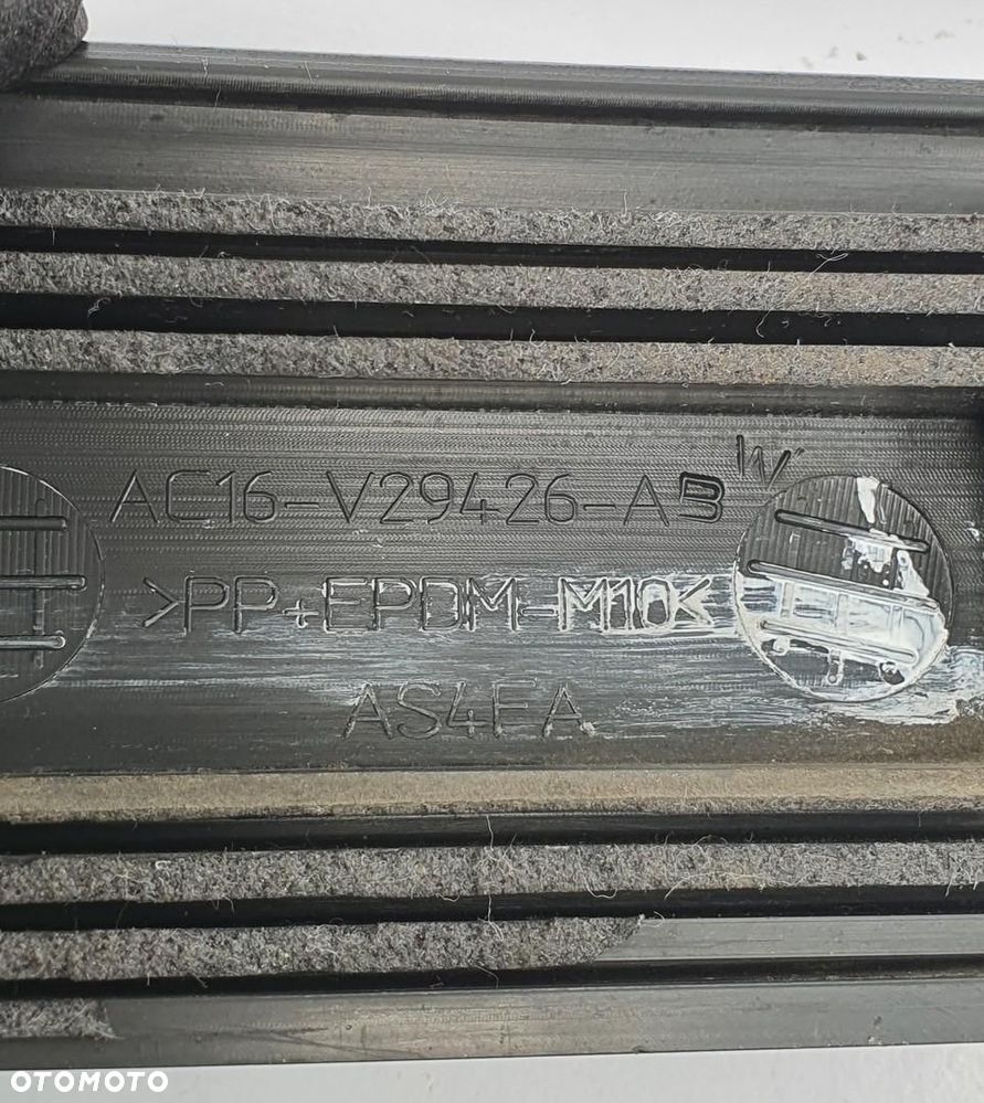 LISTWA KAROSERYJNA PRAWA FORD TRANSIT MK7 AC16-V29426-ABW - 3