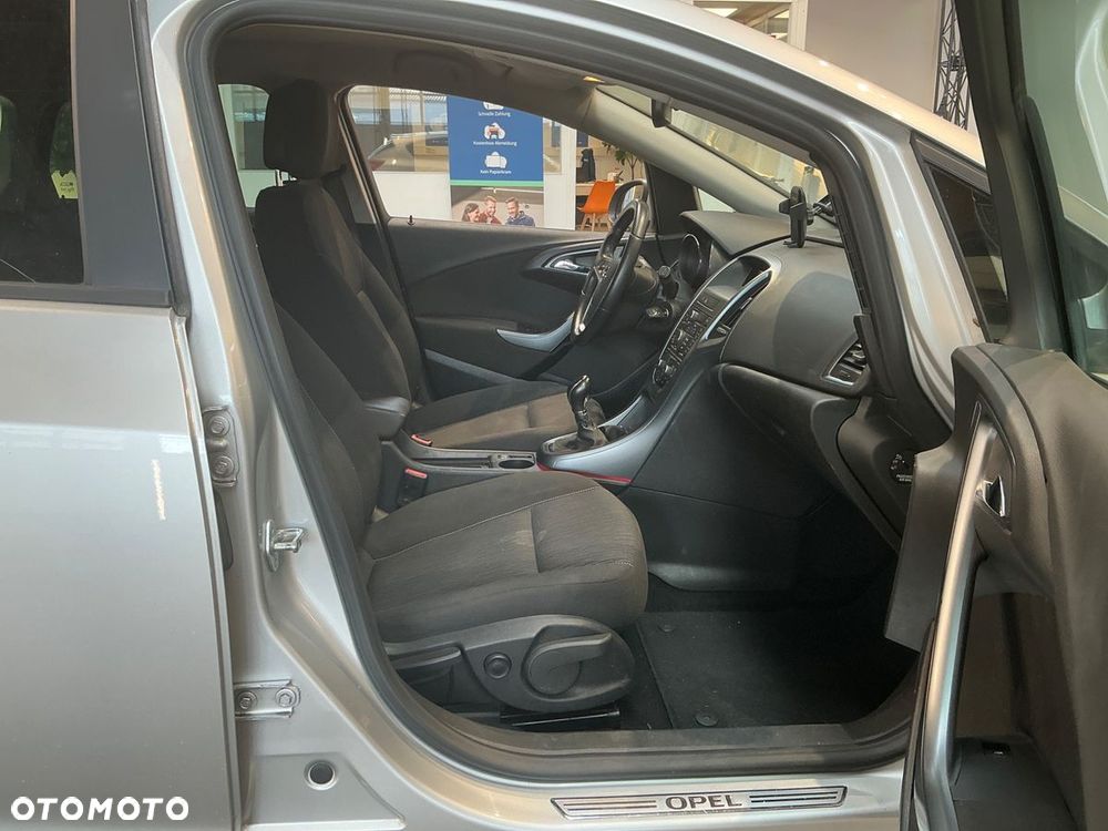 Opel Astra 1.4 T Edition 150 - 10