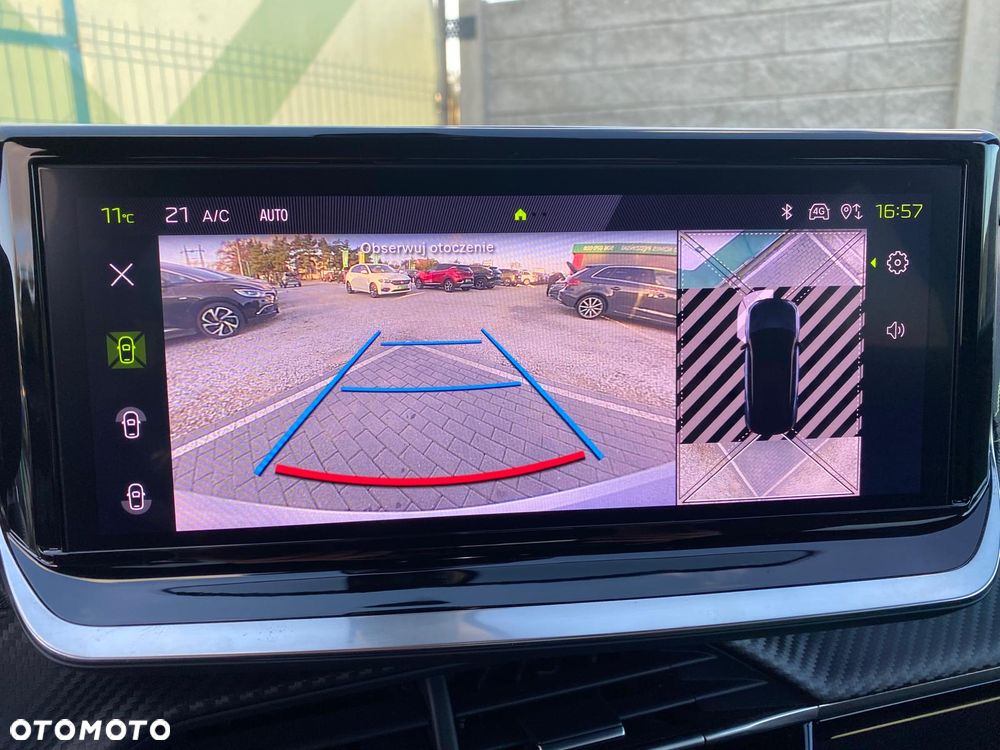 Peugeot 2008 PureTech 130 EAT8 GT Pack - 14