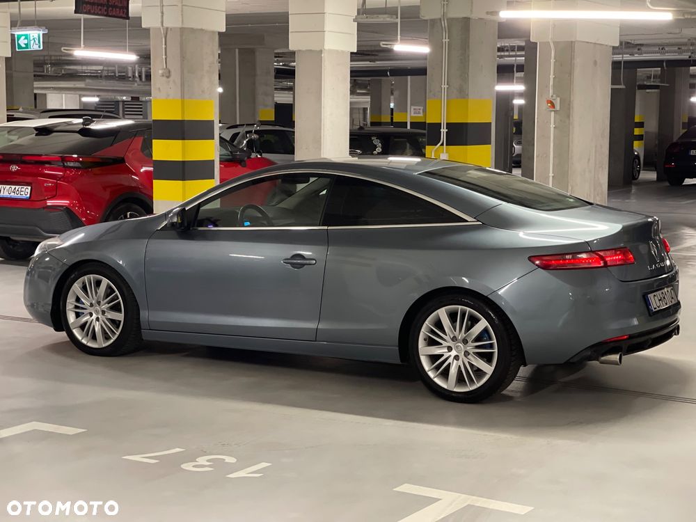 Renault Laguna 2.0 DCi GT 4WS - 2