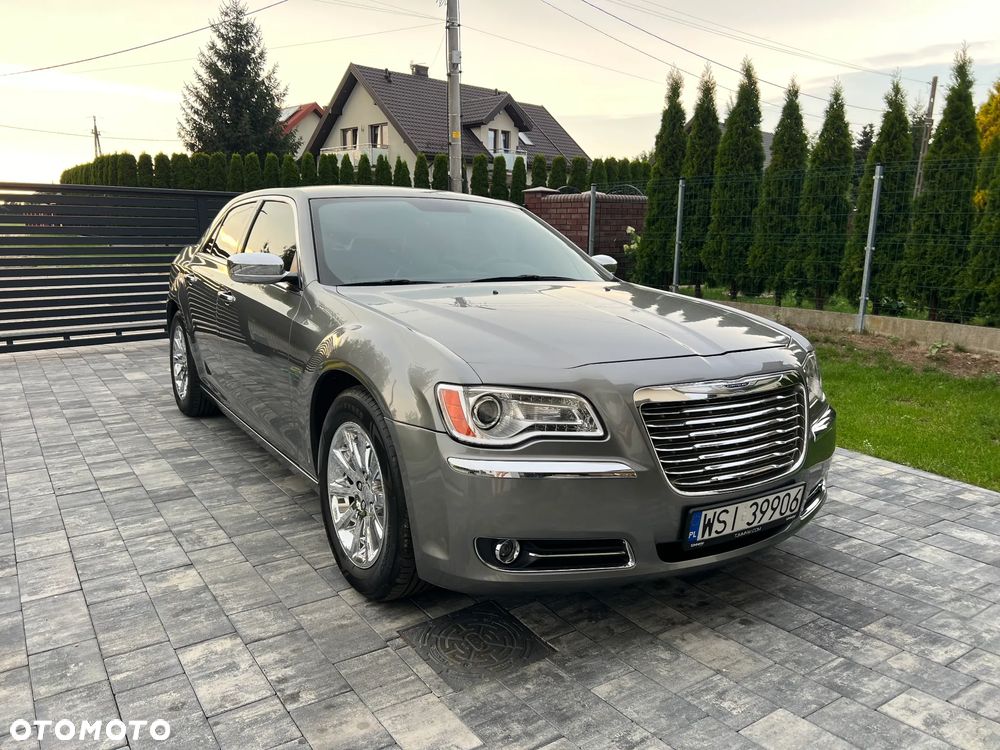 Chrysler 300C 3.5 V6 - 1