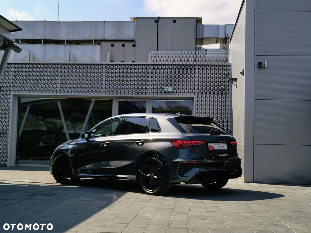 Audi RS3 Sportback TFSI Quattro S tronic - 10