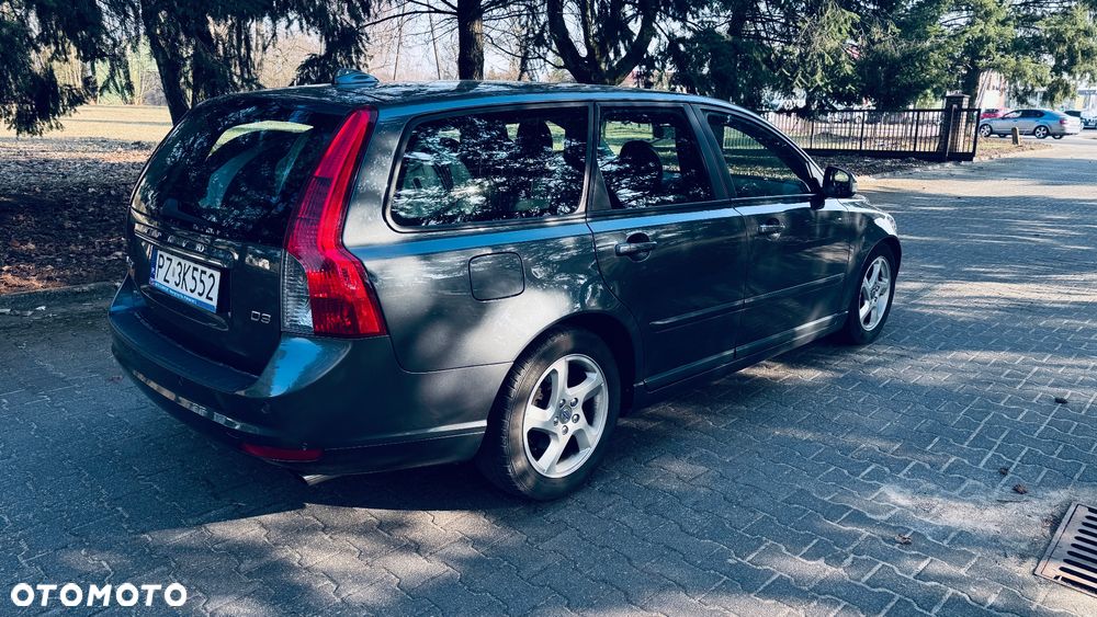 Volvo V50 - 8