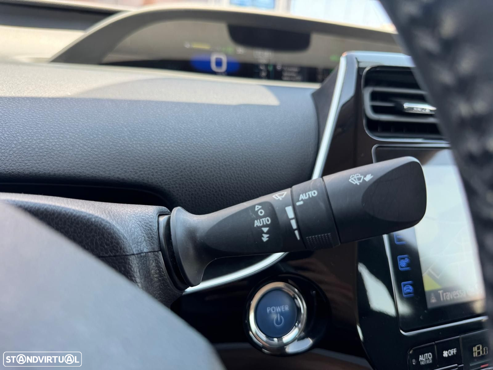 Toyota Prius 1.8 Plug-In Premium - 26