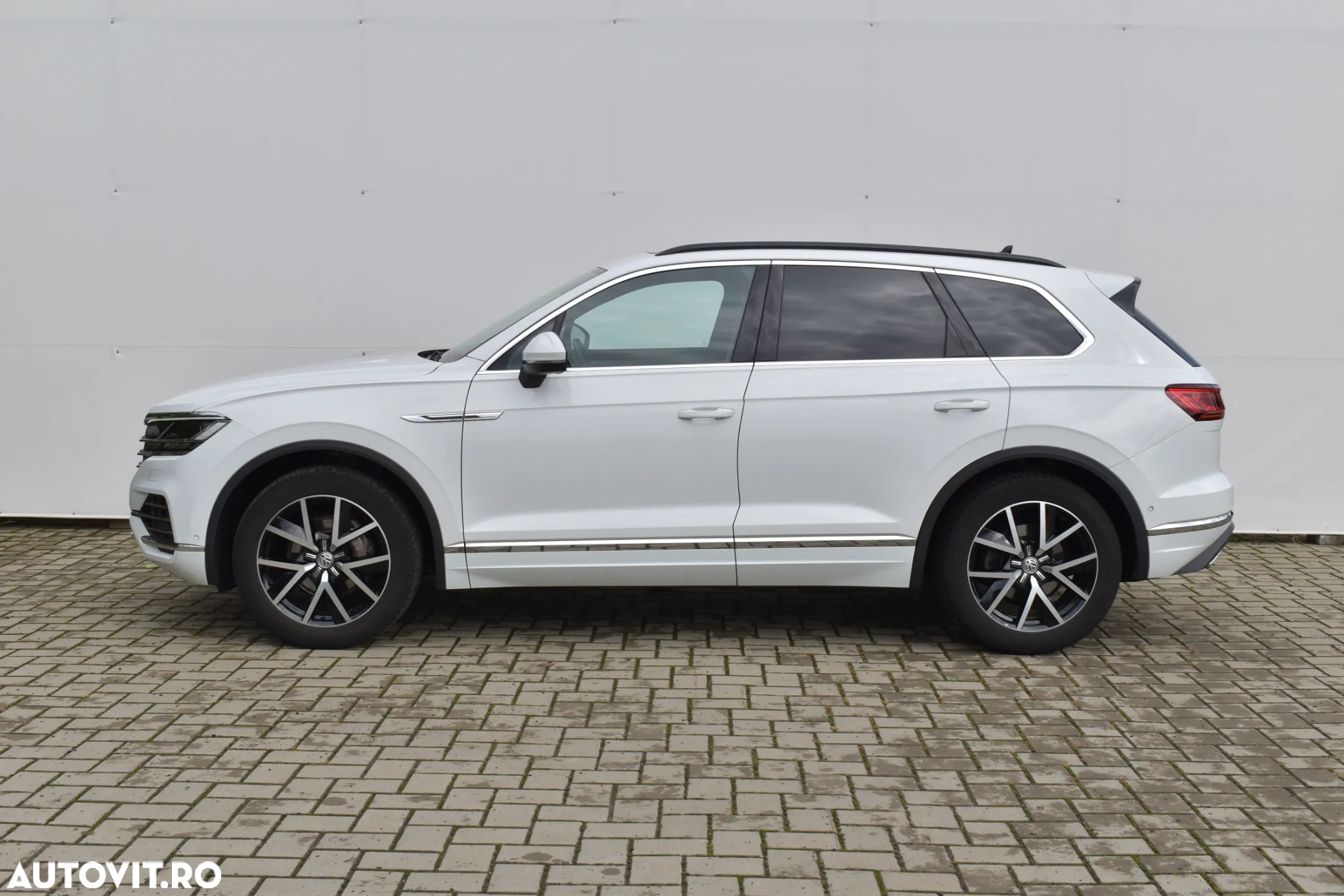 Volkswagen Touareg 3.0 V6 TDI 4Motion DPF Automatik Atmosphere - 6
