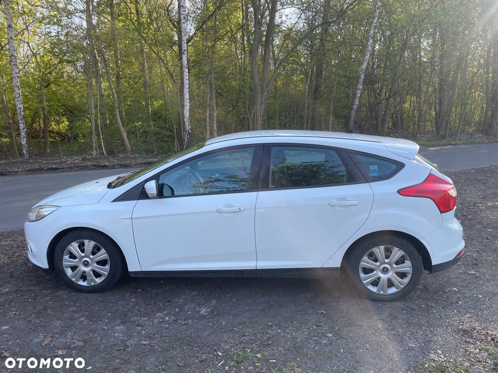 Ford Focus 1.0 EcoBoost Trend - 8
