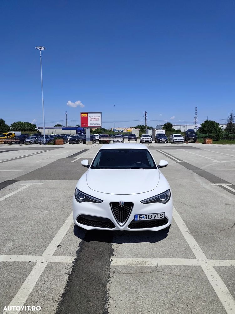 Alfa Romeo Stelvio 2.0 Turbo AWD AT8 Super - 8