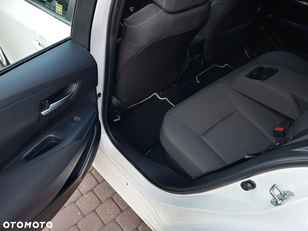 Toyota Corolla 1.8 Hybrid Comfort - 28