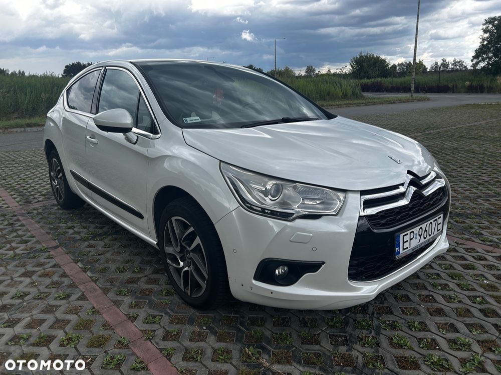 Citroën DS4 1.6 THP SportChic - 2