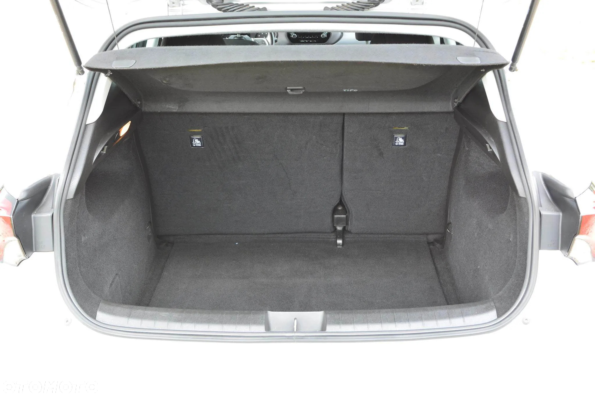 Fiat Tipo 1.4 16v Easy - 26