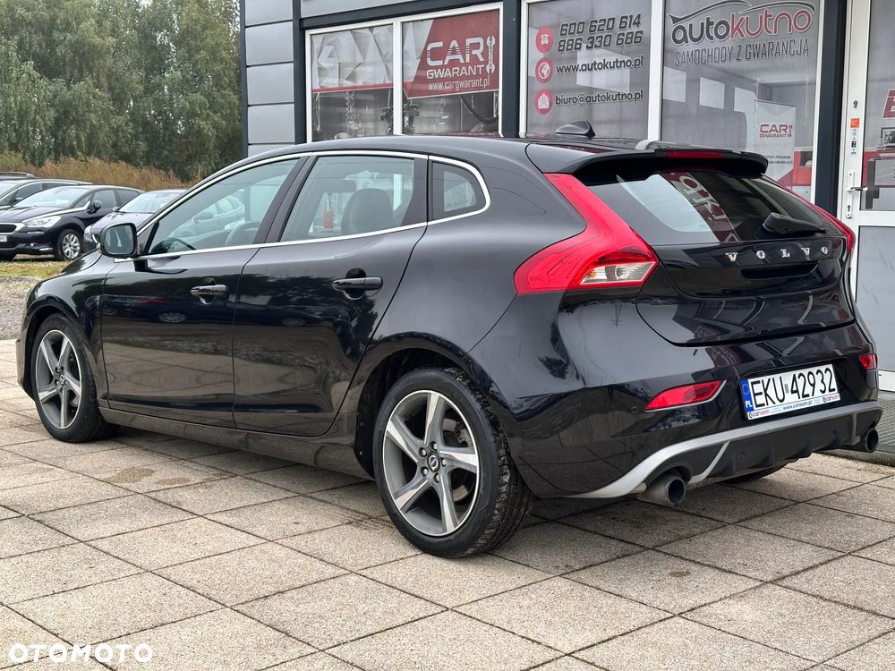 Volvo V40 D2 R-Design Summum - 22