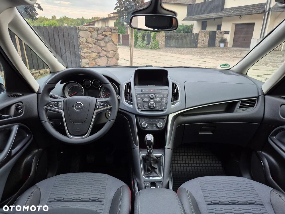 Opel Zafira 1.4 T Cosmo - 23