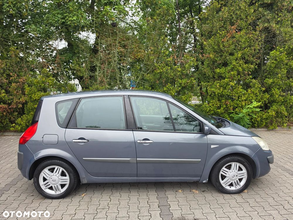 Renault Scenic 1.5 dCi Confort Authentique - 5
