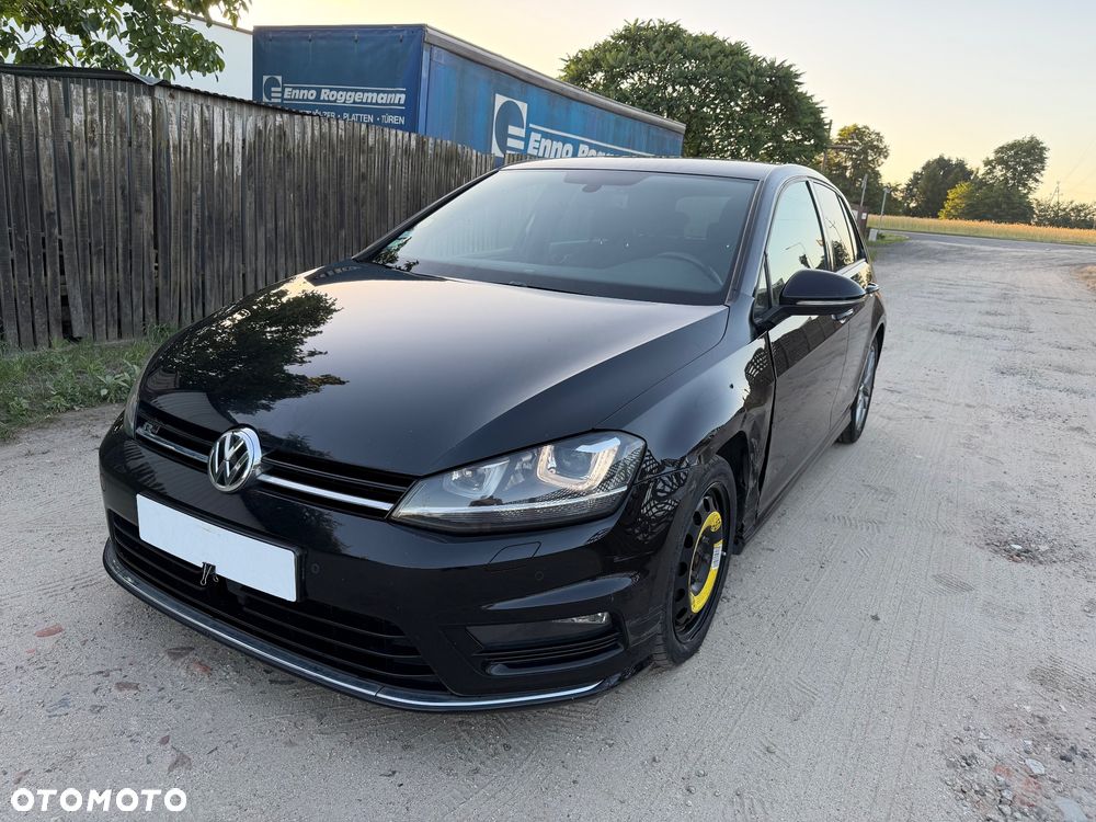 Volkswagen Golf - 5