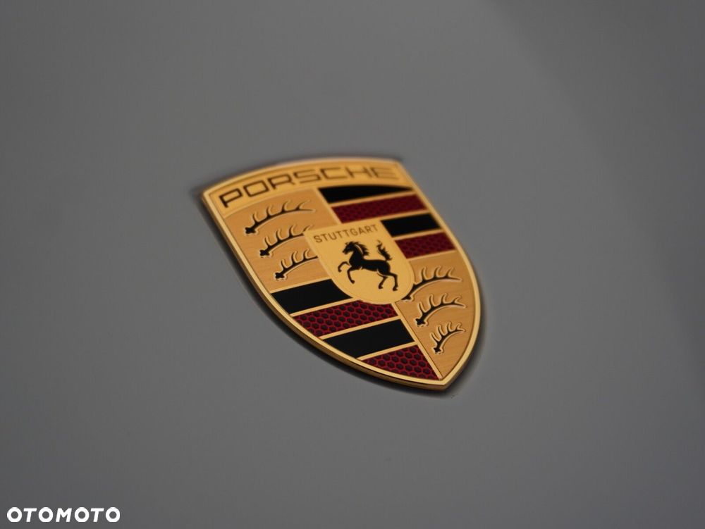 Porsche Cayenne - 9