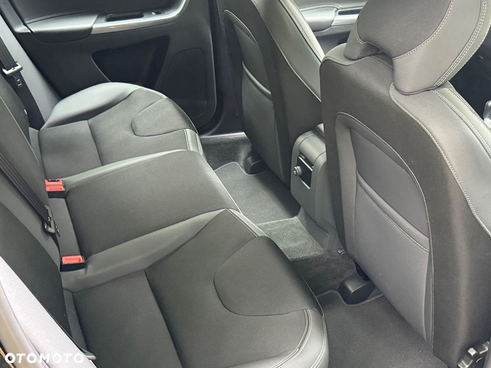 Volvo XC 60 D3 Edition Pro - 21