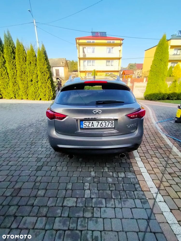 Infiniti QX70 3.0d S Premium - 6