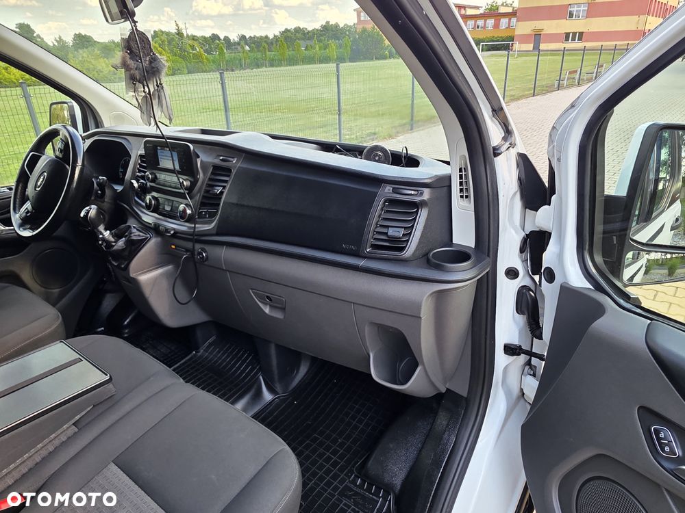 Ford Tourneo Custom 320 L2H1 VA MH Ambiente - 21