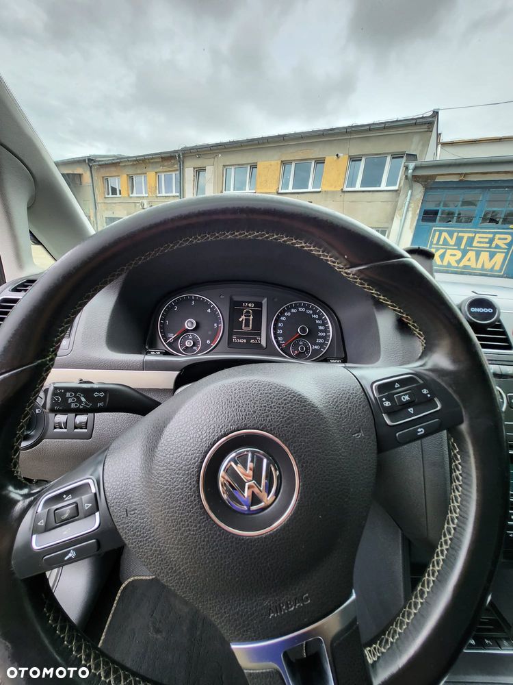 Volkswagen Touran 1.6 TDI DPF Highline DSG - 7